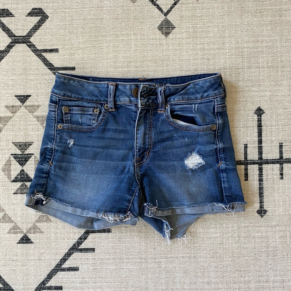 AE Super Stretch Distressed Jean Shorts 4